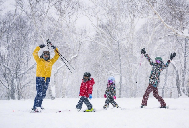 曬全家福照片簡單說說 全家福照片配經典句子 曬全家福照片簡單說說 全家福照片配經典句子