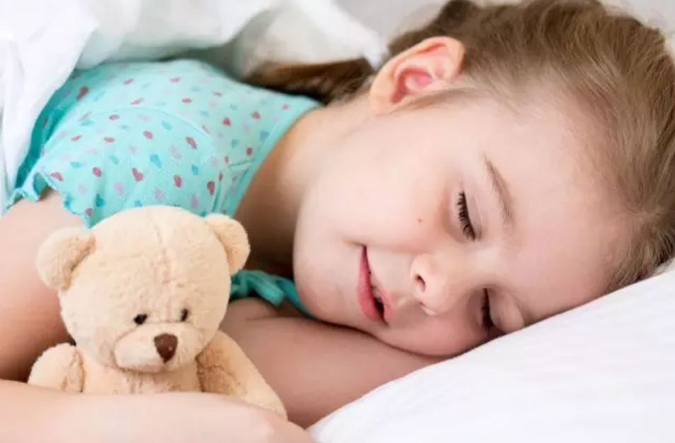 孩子在幼兒園不愛睡午覺怎么辦 幼兒不午睡應采取什么措施