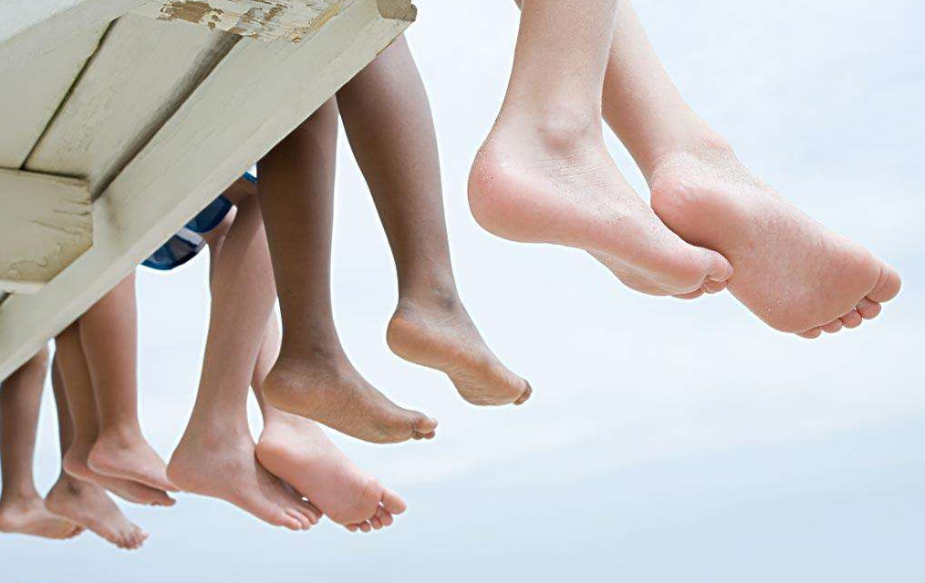 孩子喜歡光腳怎么辦 孩子喜歡光腳好不好2018