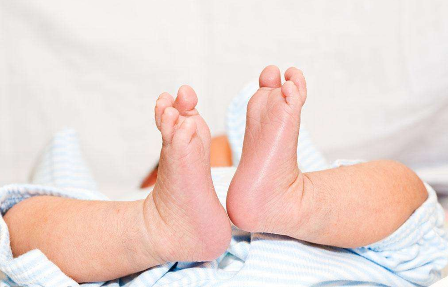 孩子喜歡光腳怎么辦 孩子喜歡光腳好不好2018