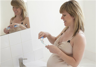 孕婦口腔潰瘍怎么辦 孕期口腔潰瘍如何治療