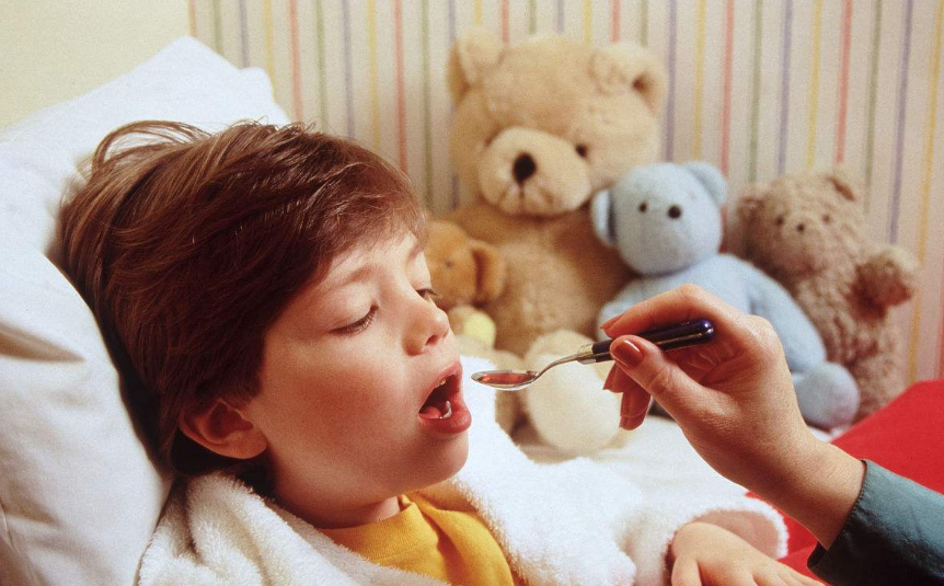 寶寶腹瀉有必要用丁桂兒臍貼嗎 寶寶腹瀉用什么藥比較好 寶寶腹瀉有必要用丁桂兒臍貼嗎 寶寶腹瀉用什么藥比較好