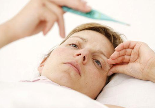 坐月子發燒怎么辦 為什么月子里發燒反反復復