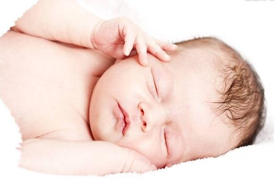 三個月寶寶怎么哄睡 寶寶晚上不睡覺妙招技巧
