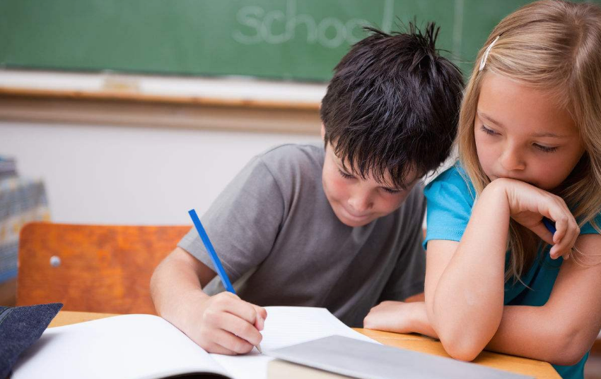 輔導(dǎo)孩子寫(xiě)作業(yè)心累的心情說(shuō)說(shuō) 2018天天陪孩子寫(xiě)作業(yè)心累的感慨句子 輔導(dǎo)孩子寫(xiě)作業(yè)心累的心情說(shuō)說(shuō) 2018天天陪孩子寫(xiě)作業(yè)心累的感慨句子