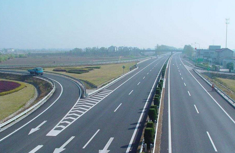 2018年五一高速免費(fèi)嗎 2018五一勞動(dòng)節(jié)高速免費(fèi)幾天