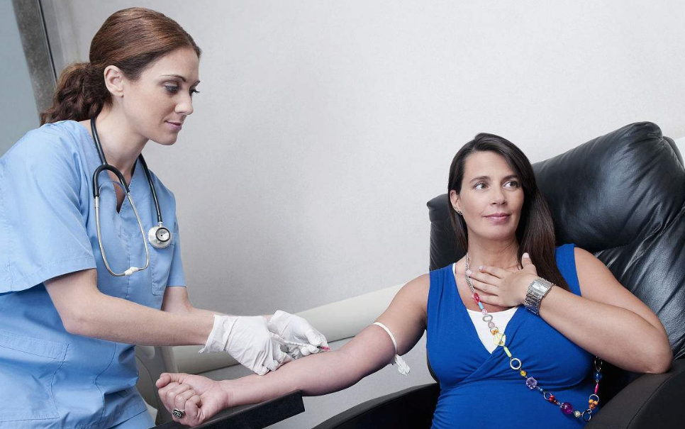 孕婦感冒會引起胎兒畸形嗎 孕期感冒應該如何吃藥