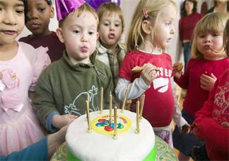 兒子七歲生日簡(jiǎn)單說說 祝福孩子7周歲生日說說朋友圈
