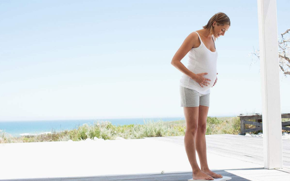 孫燕姿二胎大肚照為什么很瘦 懷孕時胖多少斤算正常 孫燕姿二胎大肚照為什么很瘦 懷孕時胖多少斤算正常