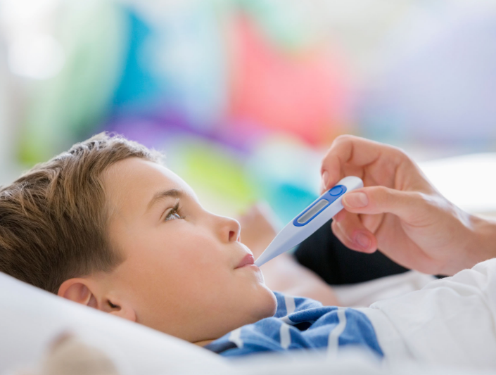 孩子發(fā)燒媽媽心情感慨 孩子發(fā)燒媽媽心疼心情圖片