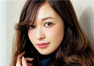 什么牌子豆沙色口紅好 2018經(jīng)典豆沙色口紅試色推薦