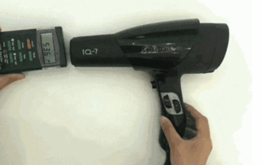 Lowra rouge遠紅外線無輻射吹風機給寶寶吹頭發怎么樣 Lowra rouge家用無輻射吹風機真的沒輻射嗎