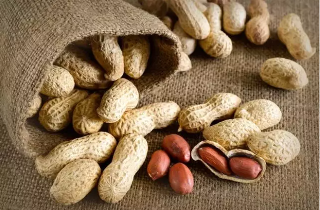 哪些食物孩子吃了特別容易過敏 哪些吃的易過敏孩子要避開