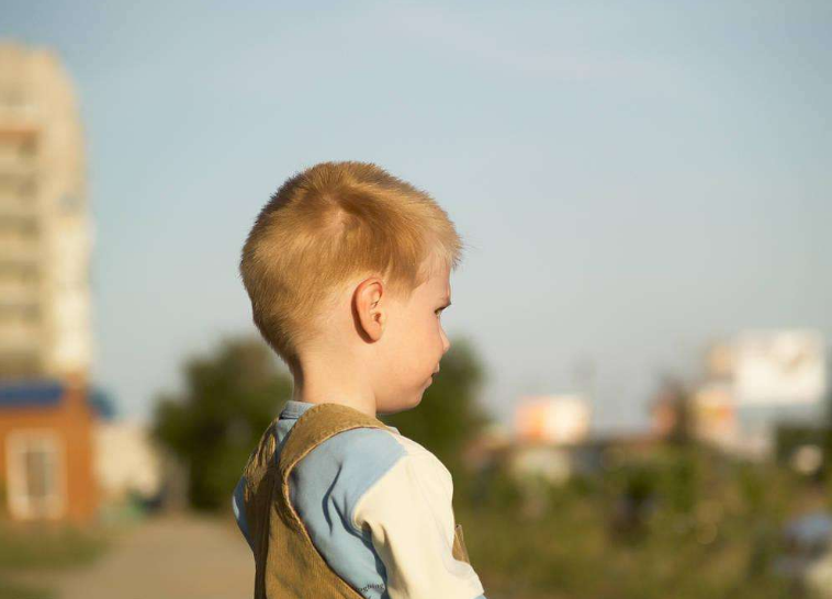 感嘆和孩子分房心情說說 和孩子分房睡覺心情說說朋友圈
