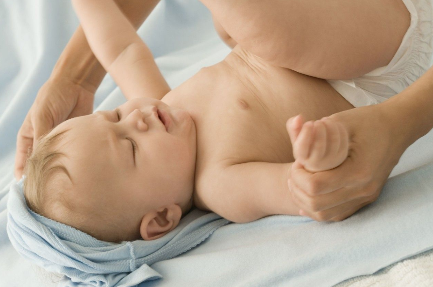 寶寶要穿小內褲嗎 寶寶多大可以穿內褲