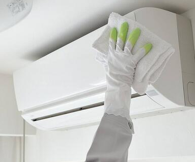 夏天坐月子可以吹空調嗎 夏天做月子空調開幾度比較好 夏天坐月子可以吹空調嗎 夏天做月子空調開幾度比較好