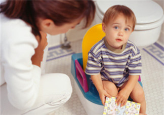 怎么給孩子進行如廁訓練2018 如廁訓練并不是越早越好