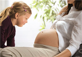 自然分娩的三個階段怎么進行 在醫院順產的步驟是什么