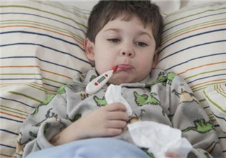 小孩子半夜發(fā)燒怎么辦 小孩半夜高燒如何護理2018