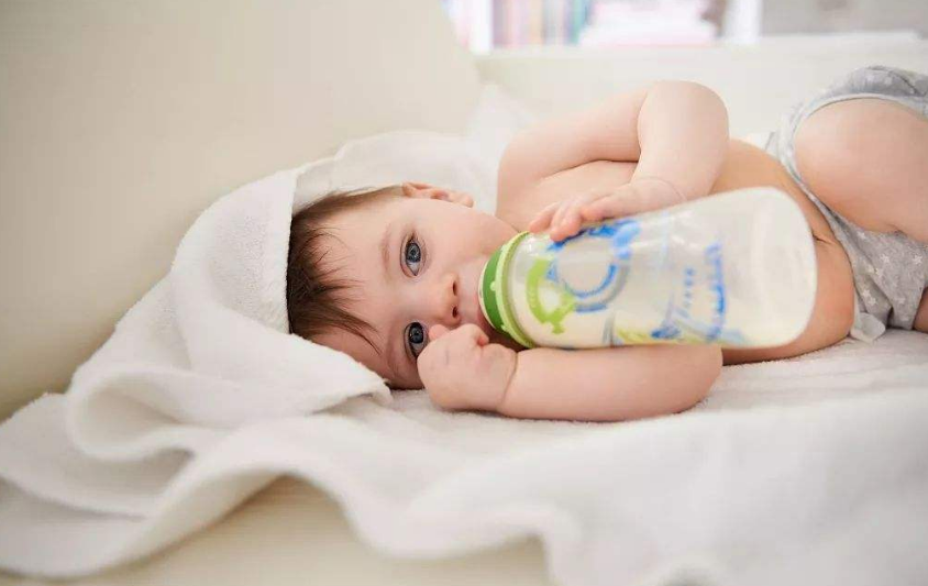 孩子五一吃多了嘔吐腹瀉怎么辦 孩子五一消化不良解決方法 孩子五一吃多了嘔吐腹瀉怎么辦 孩子五一消化不良解決方法