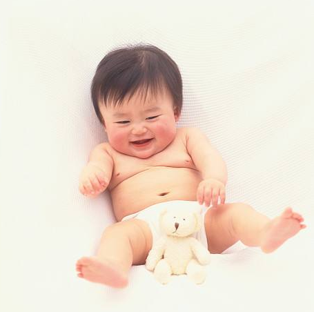 新生兒大便出血是怎么回事 新生兒大便出血嚴重嗎