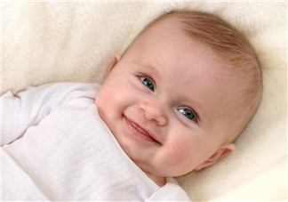 新生兒大便出血是怎么回事 新生兒大便出血嚴重嗎