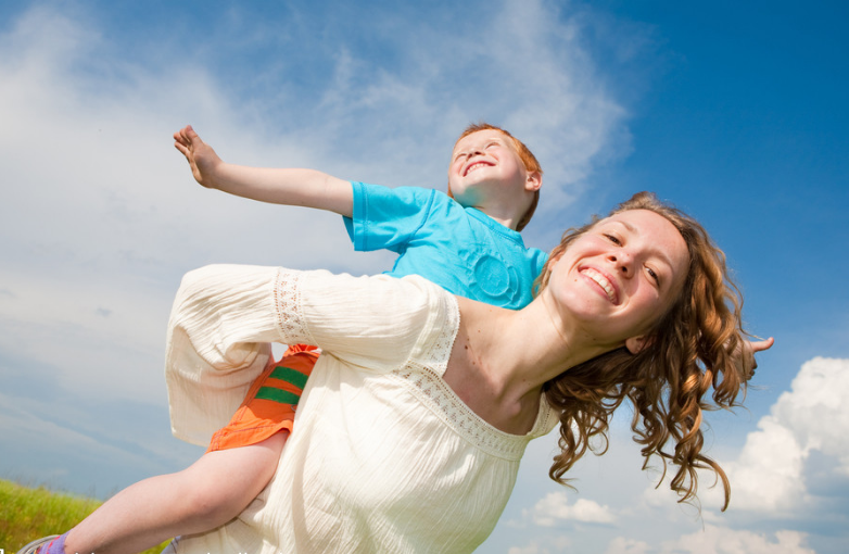 陪孩子過周末的說說朋友圈 周末陪孩子的唯美句子