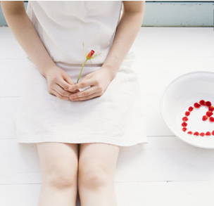 盆腔積液會引起痛經嗎 導致痛經原因有哪些2018