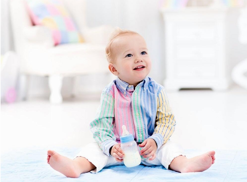 3個(gè)月前的嬰兒睡多久合適 3月前寶寶一天睡幾小時(shí) 3個(gè)月前的嬰兒睡多久合適 3月前寶寶一天睡幾小時(shí)