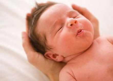 新生兒黃疸一般會持續(xù)多久 寶寶為什么會有黃疸