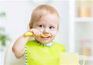 夏季怎么分辨寶寶是不是上火 2018寶寶上火如何調(diào)理 夏季怎么分辨寶寶是不是上火 2018寶寶上火如何調(diào)理