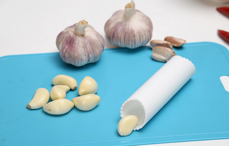剝蒜神器推薦 無需剝蒜小技巧啦
