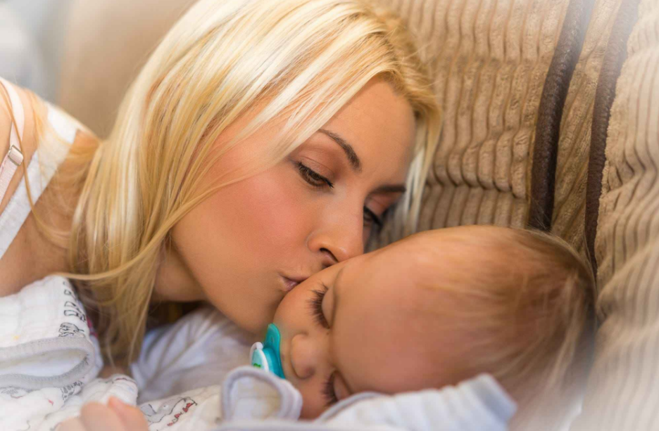 夏季小孩長痱子用什么水洗最好 2018夏季怎么預防寶寶起痱子