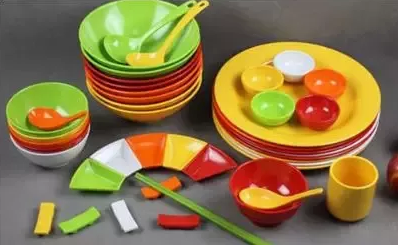 孩子吃輔食用什么材料的餐具好 各種材質的寶寶餐具分析