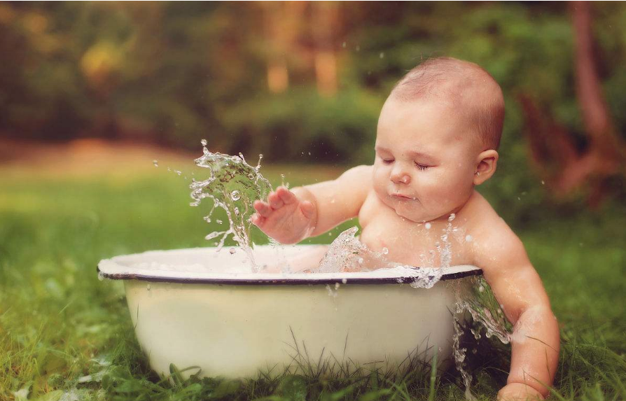 如何判斷寶寶是否中暑 2018夏季寶寶怎么防暑