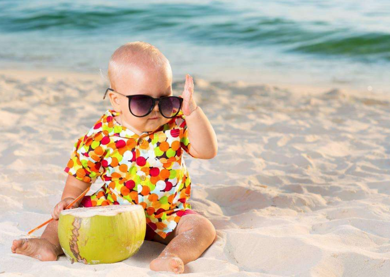 如何判斷寶寶是否中暑 2018夏季寶寶怎么防暑