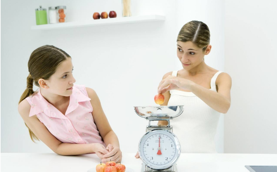 15歲少女節食減肥胃穿孔是因為喝減肥茶嗎 怎么減肥才健康有效