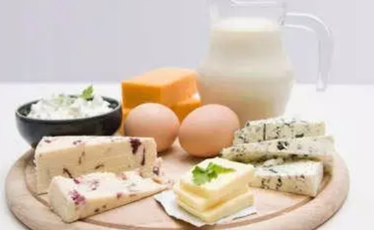 試管嬰兒促排卵期間應(yīng)該吃什么2018 促排卵期間需要大補(bǔ)嗎