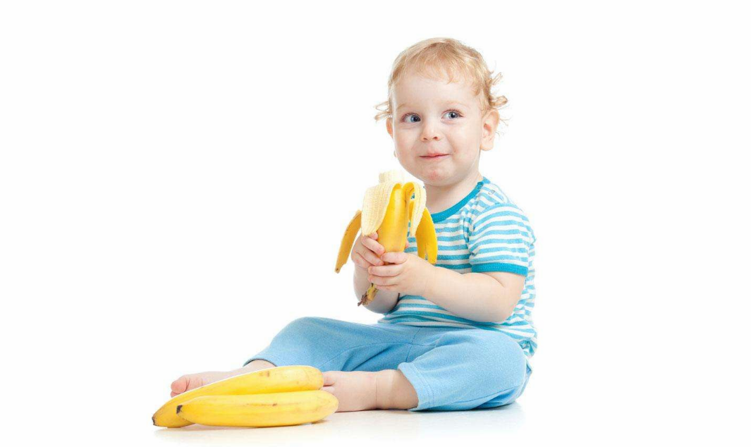 寶寶吃奶粉便秘需要換奶粉嗎 怎么泡奶粉改善嬰兒便秘