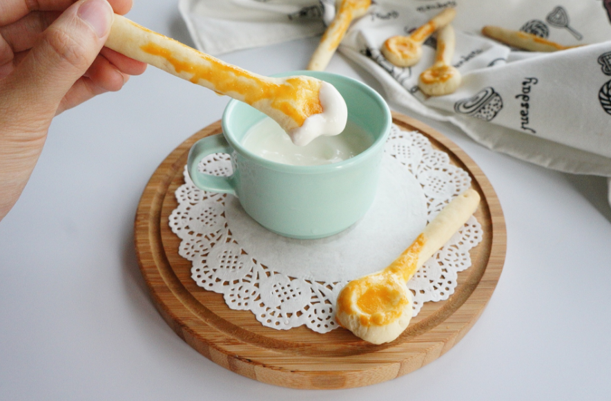 寶寶開始長牙有哪些表現特征 寶寶長牙了要注意什么 寶寶開始長牙有哪些表現特征 寶寶長牙了要注意什么