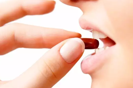 做試管嬰兒為什么要吃避孕藥2018 吃避孕藥對做試管嬰兒有傷害嗎 做試管嬰兒為什么要吃避孕藥2018 吃避孕藥對做試管嬰兒有傷害嗎