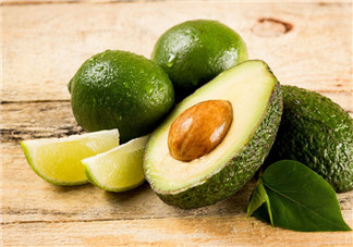 牛油果最好別晚上吃嗎 為什么晚上不要吃牛油果