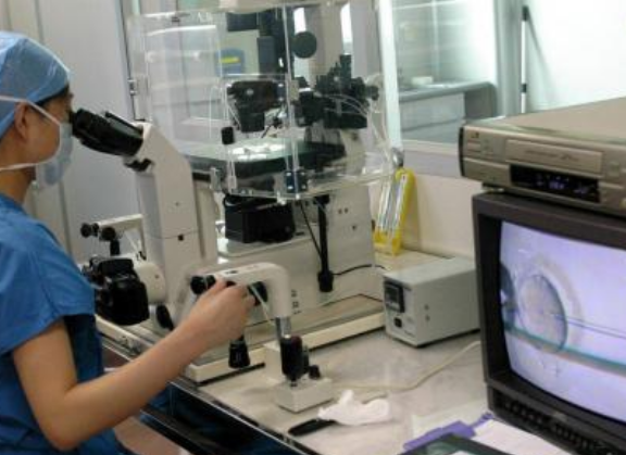 試管嬰兒用B超有影響嗎 試管嬰兒用B超會對胎兒不利嗎 試管嬰兒用B超有影響嗎 試管嬰兒用B超會對胎兒不利嗎