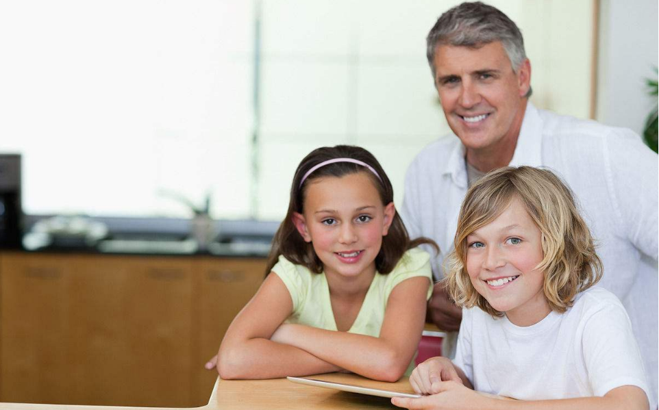 對(duì)孩子發(fā)火后怎樣最快與孩子和好 和孩子和好如何做最有效