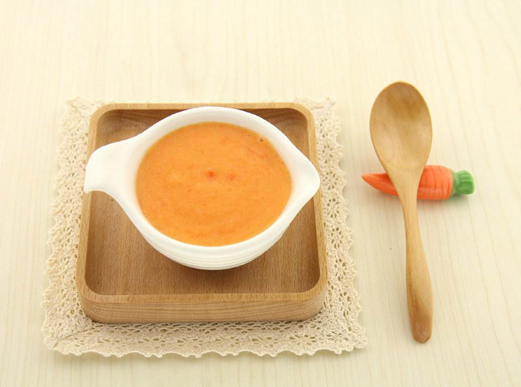 寶寶第一頓輔食吃什么好 寶寶接受一種新食物需要多久