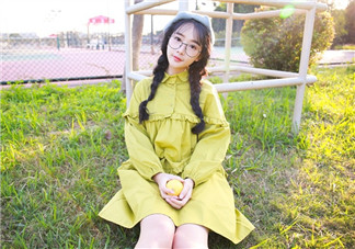 曬黑了吃什么能變白 夏天曬傷后吃什么好2018