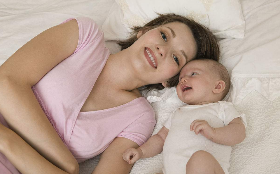 生孩子后為什么容易變胖 產(chǎn)后肥胖和正常胖一樣嗎 生孩子后為什么容易變胖 產(chǎn)后肥胖和正常胖一樣嗎