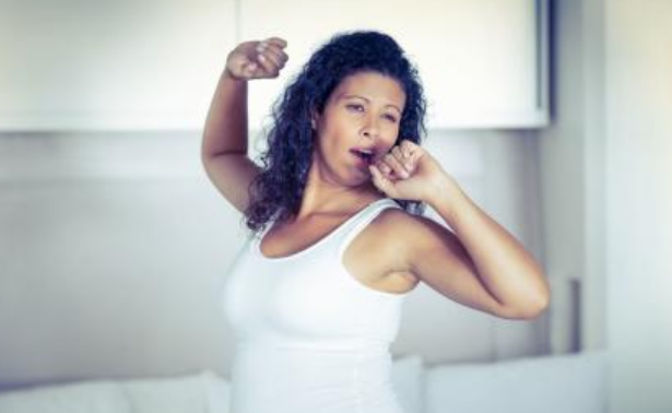 孕婦坐飛機怎么活動 孕婦坐飛機安檢X射線會傷害胎兒嗎 孕婦坐飛機怎么活動 孕婦坐飛機安檢X射線會傷害胎兒嗎