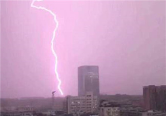 武漢大雨的心情說說 武漢忽然大雨是一種怎樣的體驗(yàn) 武漢大雨的心情說說 武漢忽然大雨是一種怎樣的體驗(yàn)