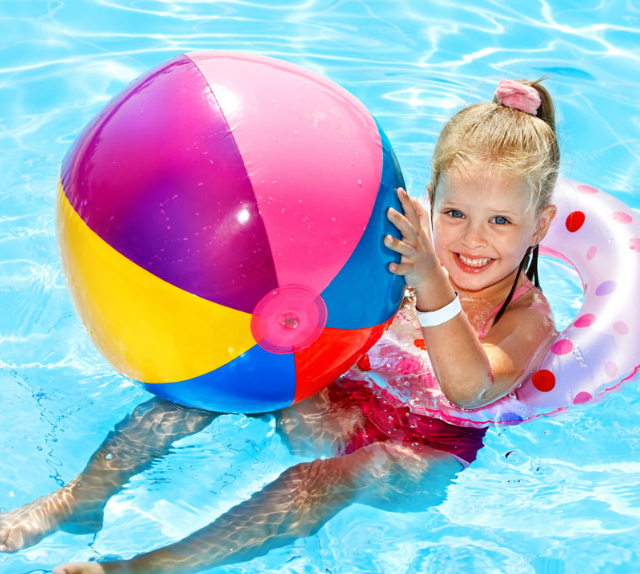 夏天游泳的心情說說 一句話游泳經(jīng)典語錄